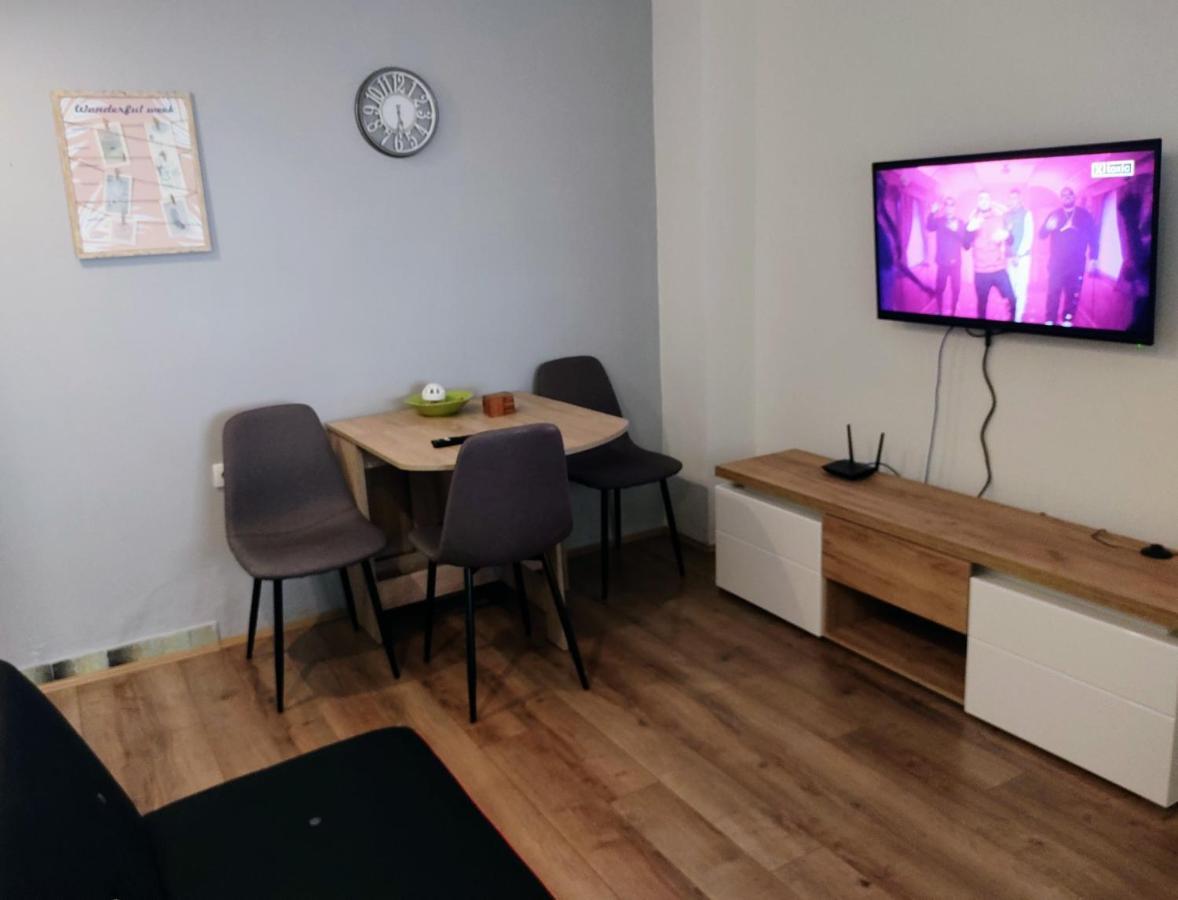Apatin Apartman Exterior photo